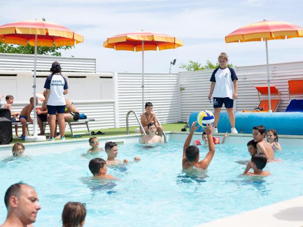 hotelermitage it offerta-settembre-family-hotel-bellaria-con-piscina-riscaldata 011